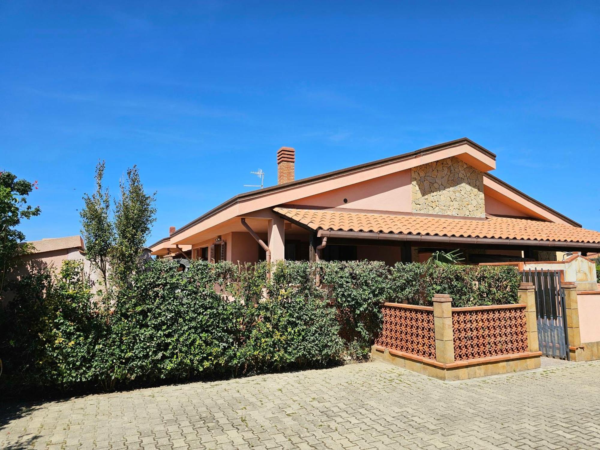 Costa Mediterranea Holiday Homes Campofelice Di Roccella Εξωτερικό φωτογραφία