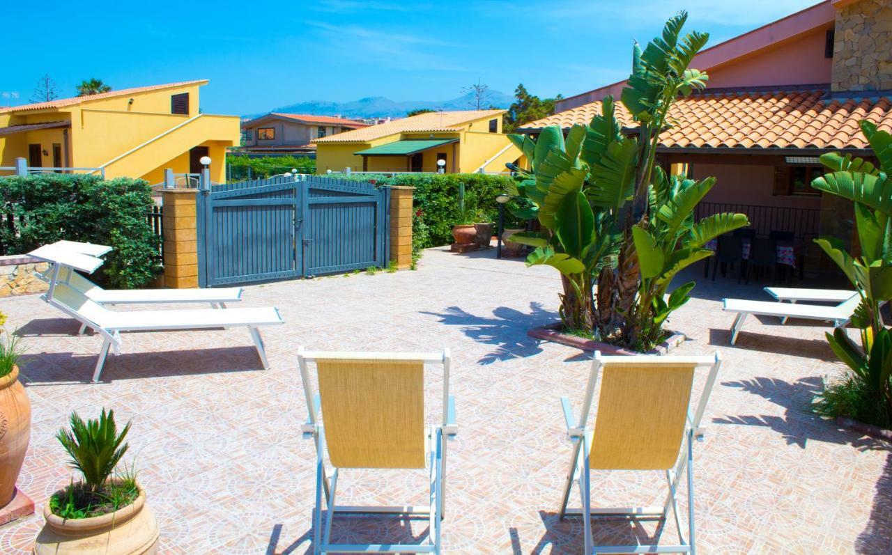 Costa Mediterranea Holiday Homes Campofelice Di Roccella Εξωτερικό φωτογραφία